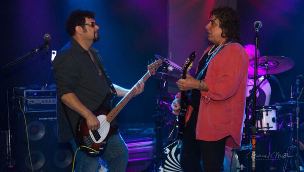 Julian Simonelli - Bassist