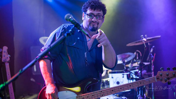Julian Simonelli - Bassist