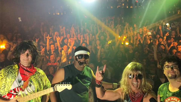 Julian Simonelli - Bassist