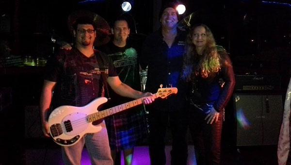 Julian Simonelli - Bassist