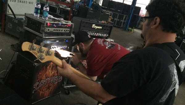 Julian Simonelli - Bassist