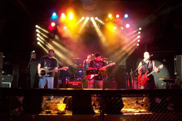 Julian Simonelli - Bassist