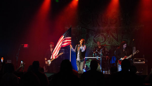 Julian Simonelli - Bassist