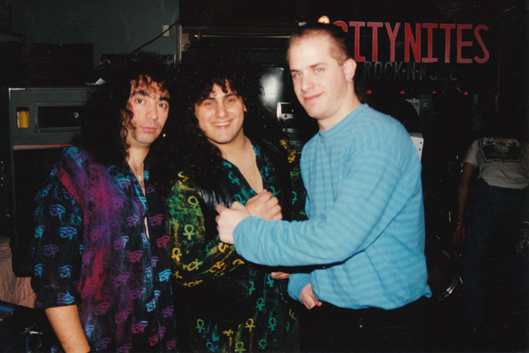 Julian Simonelli - Bassist