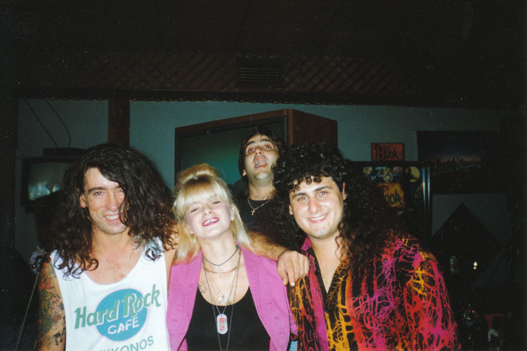 Julian Simonelli - Bassist