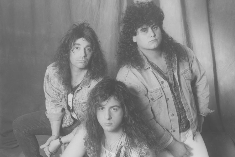 Julian Simonelli - Bassist