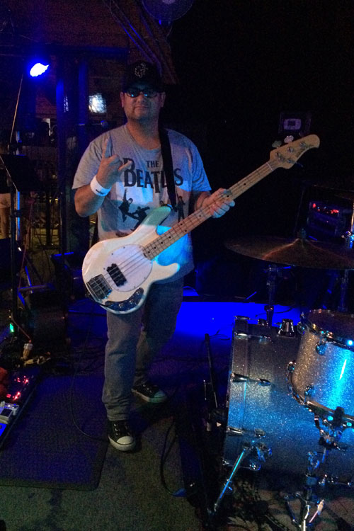 Julian Simonelli - Bassist